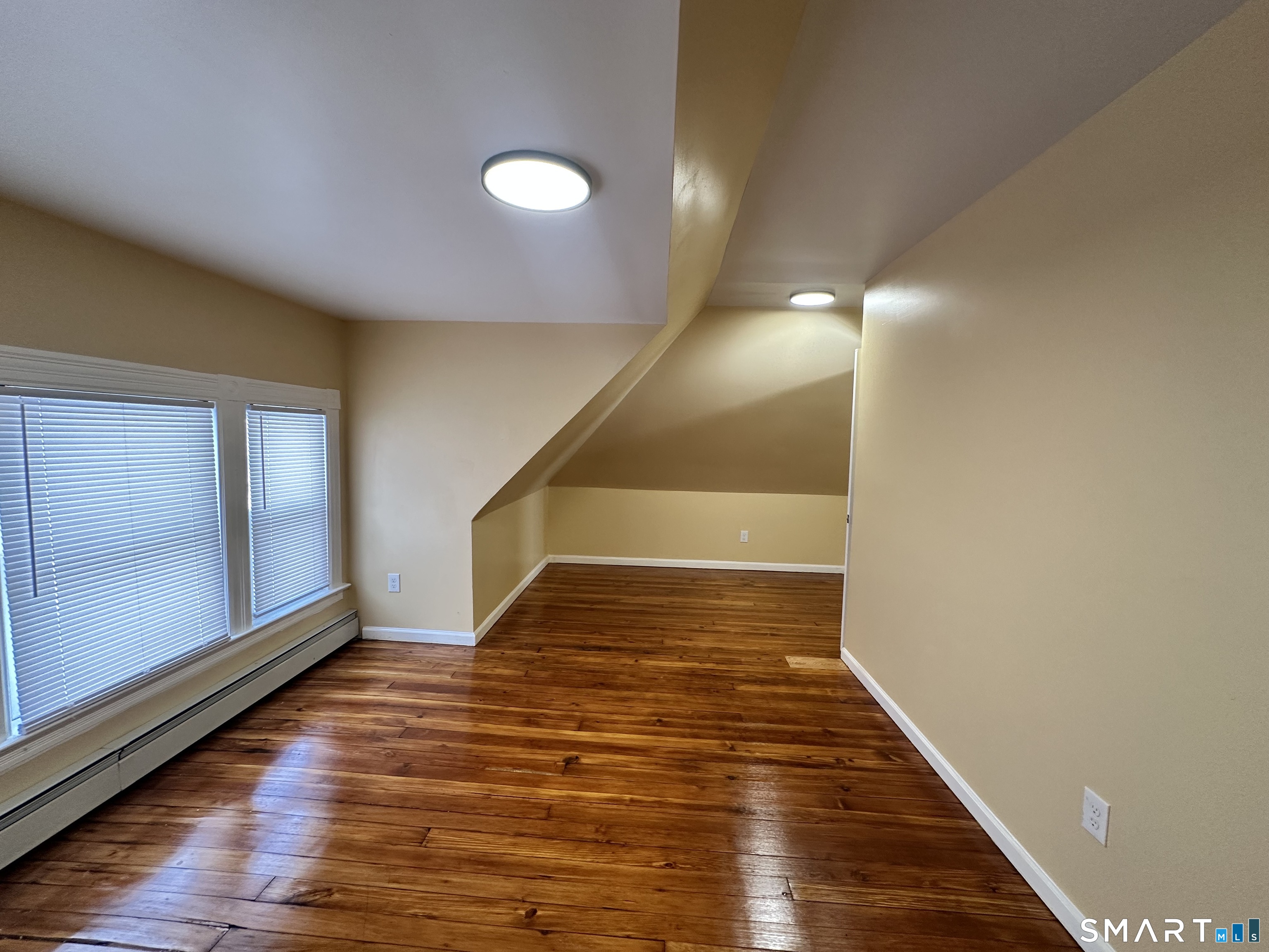 207 Greenfield Street Hartford CT 06112