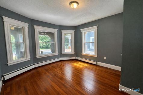 207 Greenfield Street Hartford CT 06112