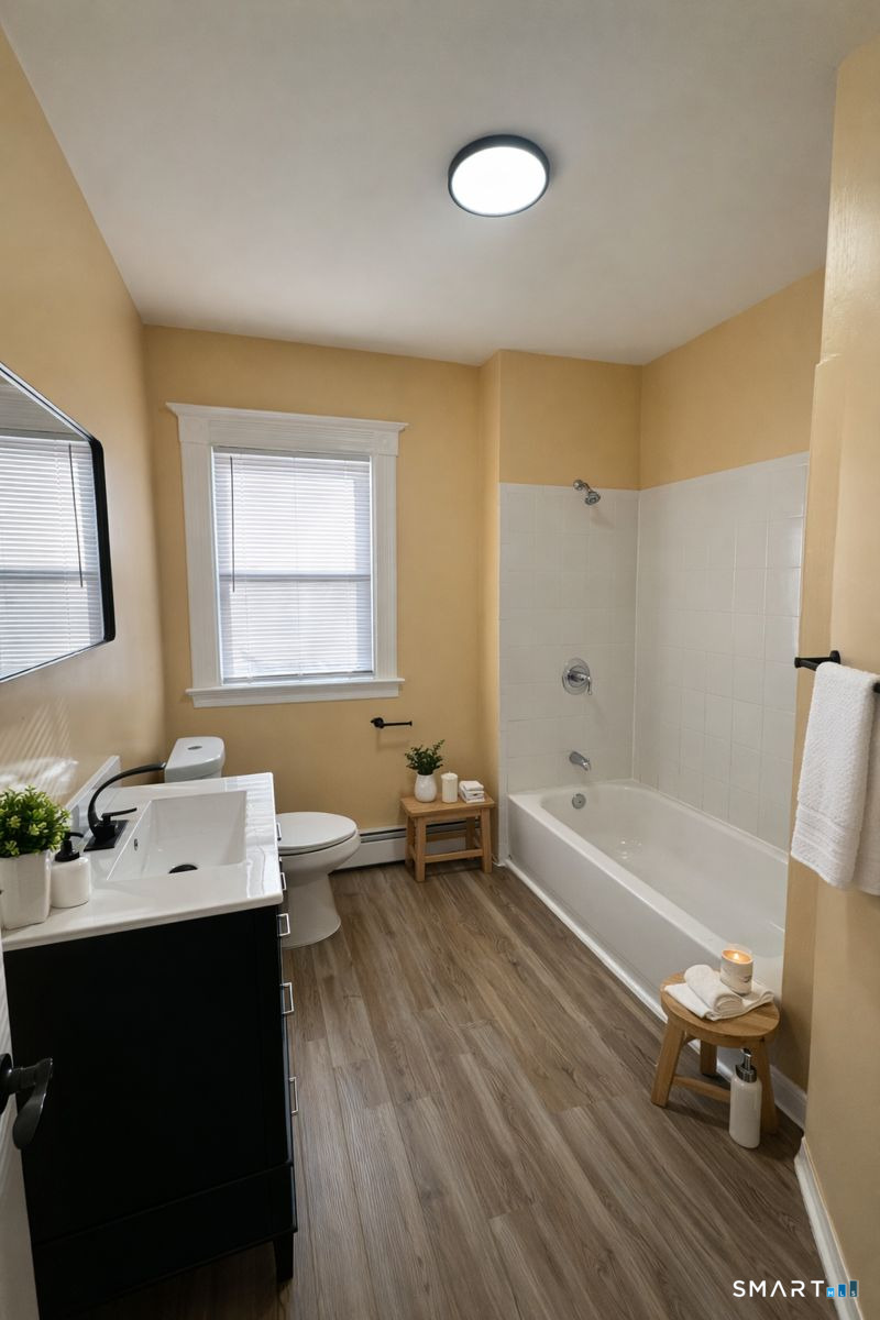 207 Greenfield Street Hartford CT 06112
