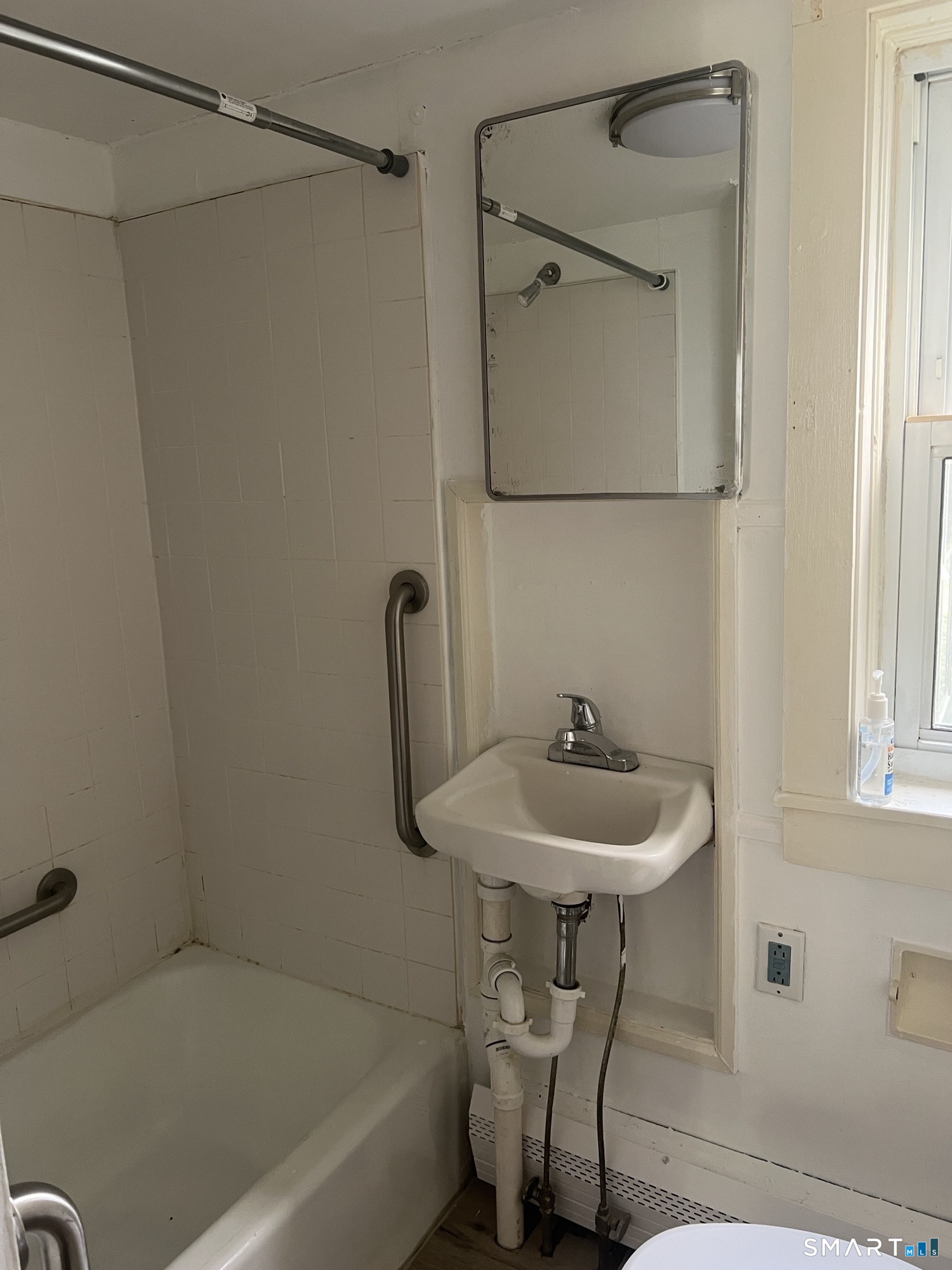 48-50 Battey Street Putnam CT 06260