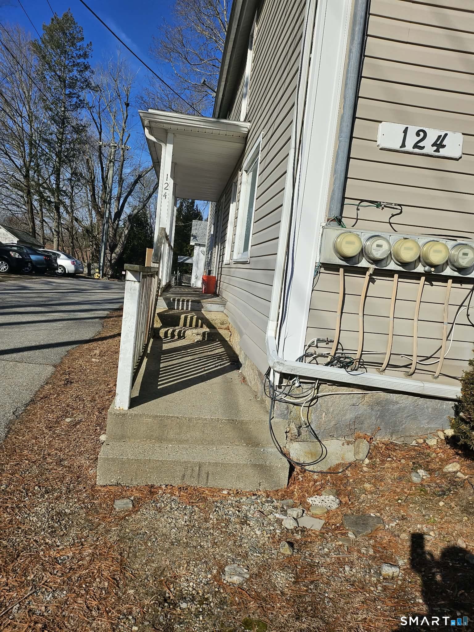 124 Hammond Court Colchester CT 06415