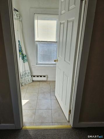 124 Hammond Court Colchester CT 06415