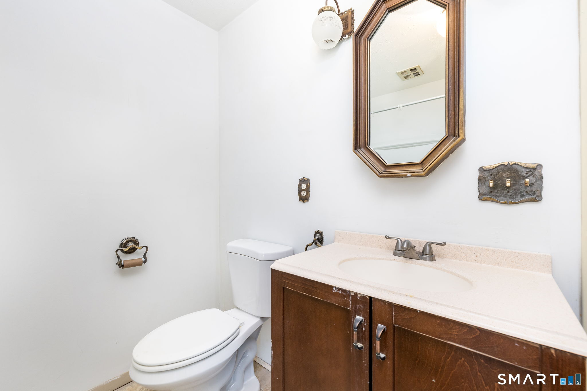 187 Center Street Bristol CT 06010