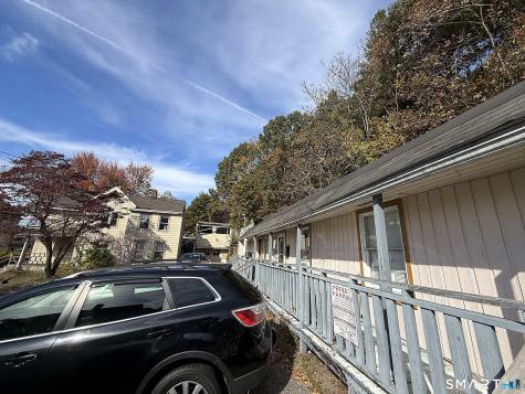 299 Oak Street Waterbury CT 06705