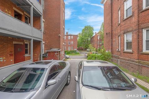 143 Putnam Street Hartford CT 06106