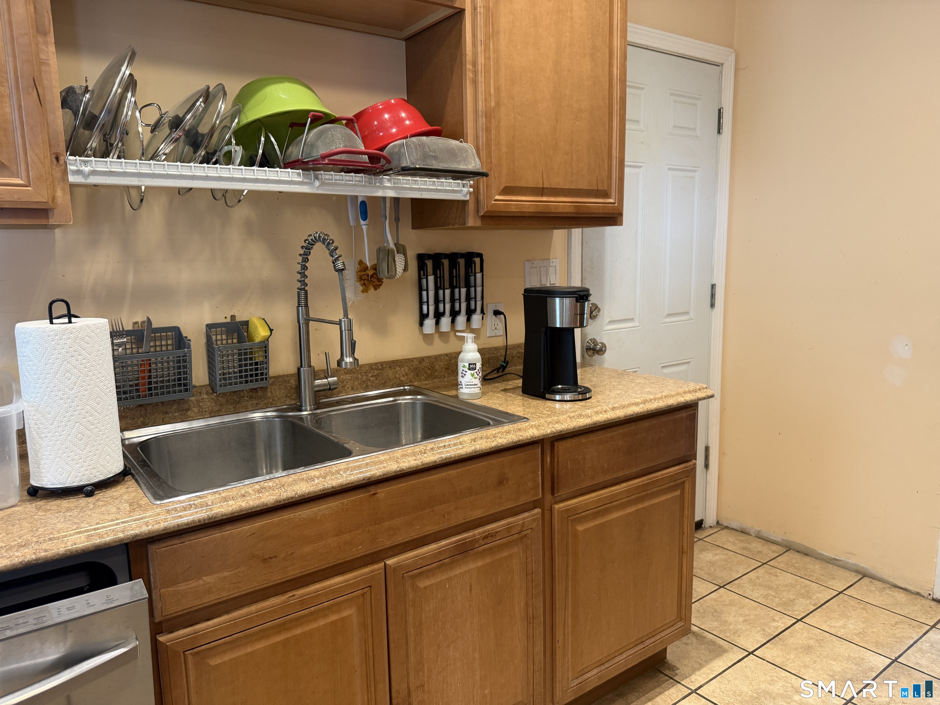 41-45 Wade Street Bridgeport CT 06604