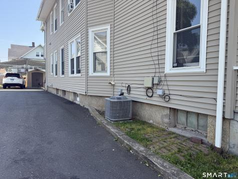 41-45 Wade Street Bridgeport CT 06604
