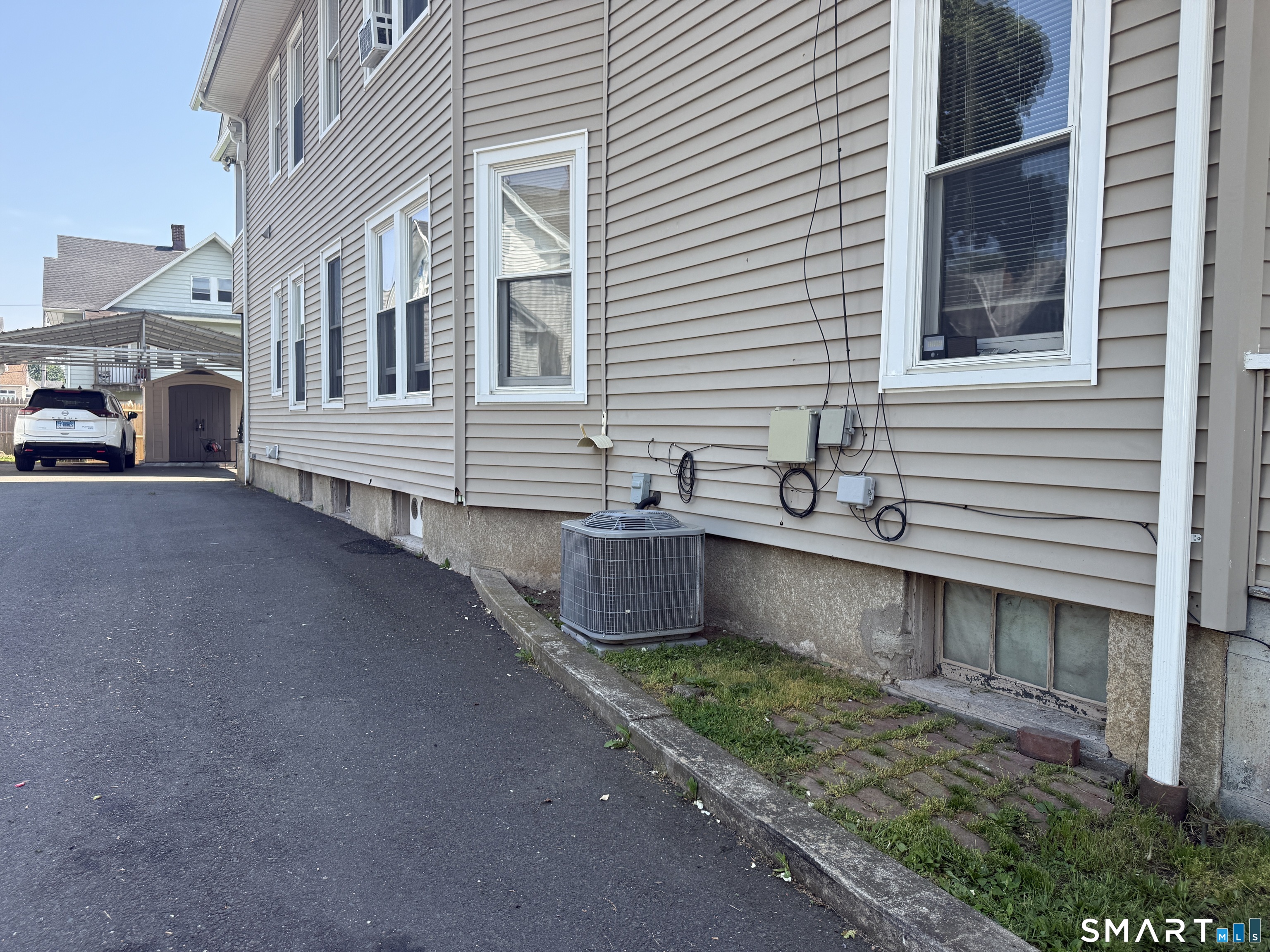 41-45 Wade Street Bridgeport CT 06604