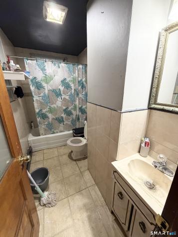 64 South Street Waterbury CT 06706