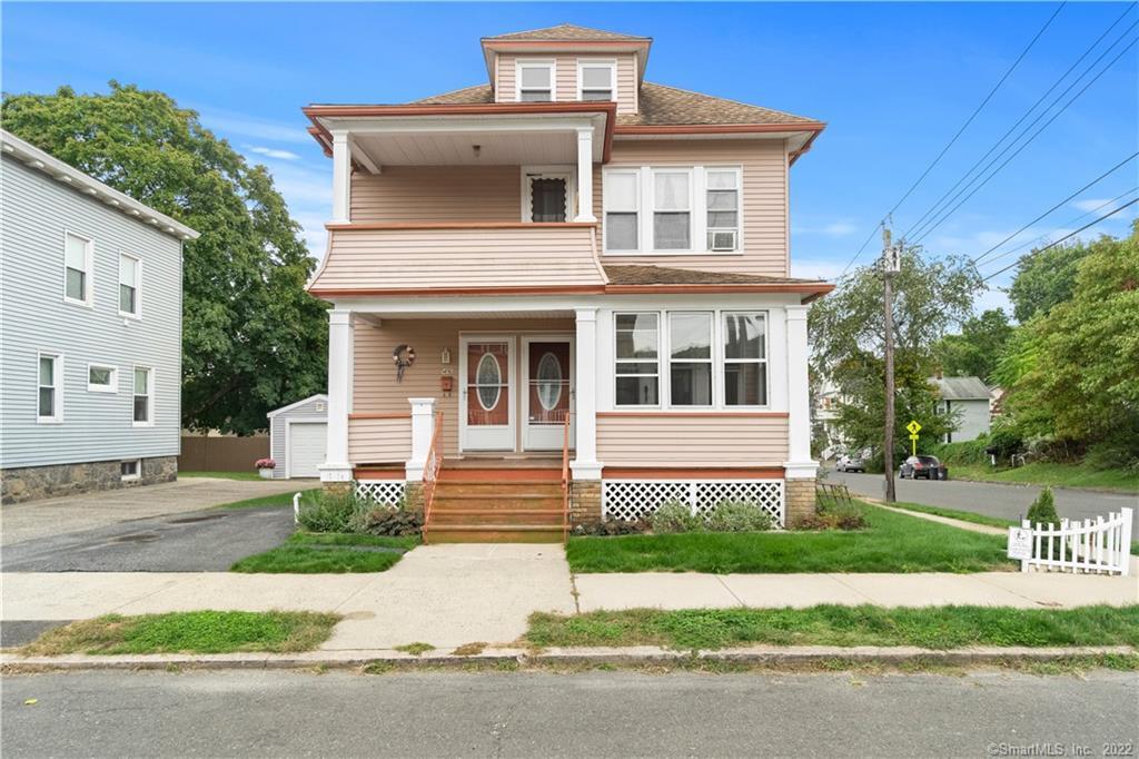 46 10TH Street Derby CT 06418
