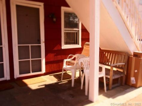32 Limerick Street Stamford CT 06902