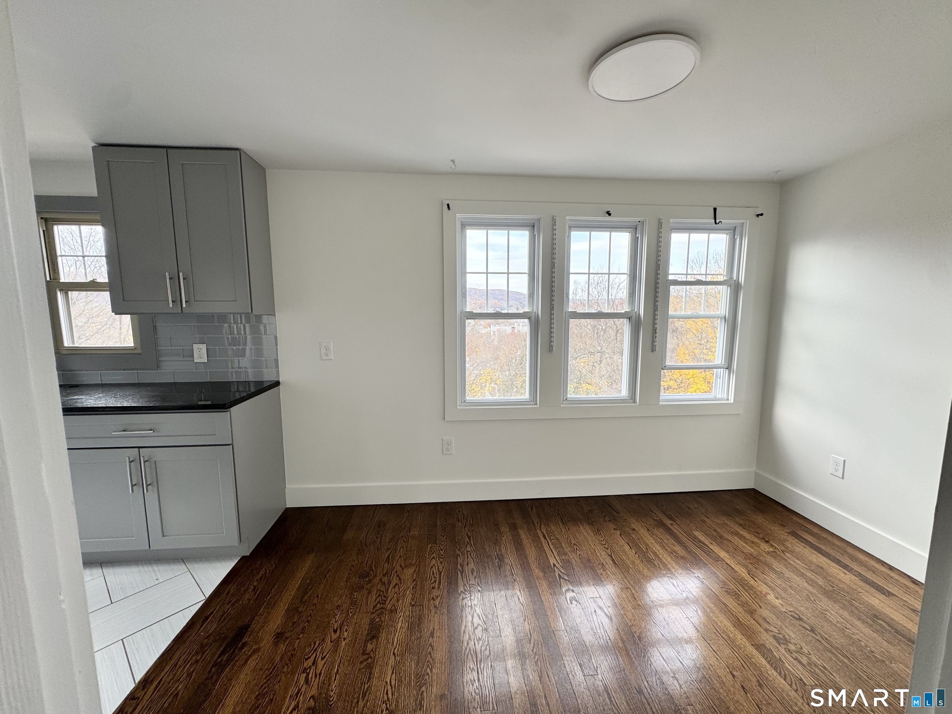 162 High Street Naugatuck CT 06770