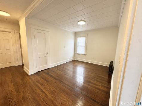 162 High Street Naugatuck CT 06770