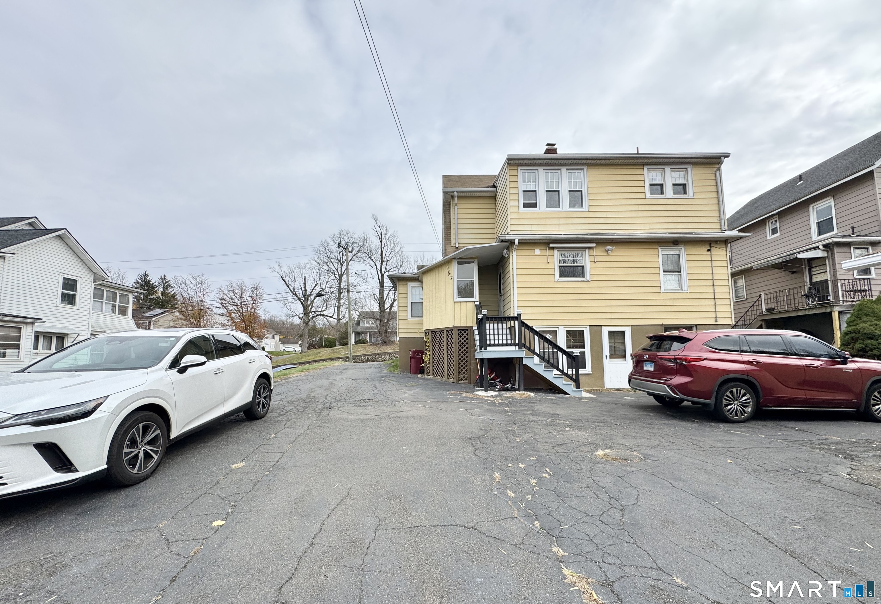 162 High Street Naugatuck CT 06770