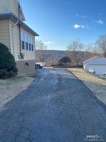 162 High Street Naugatuck CT 06770