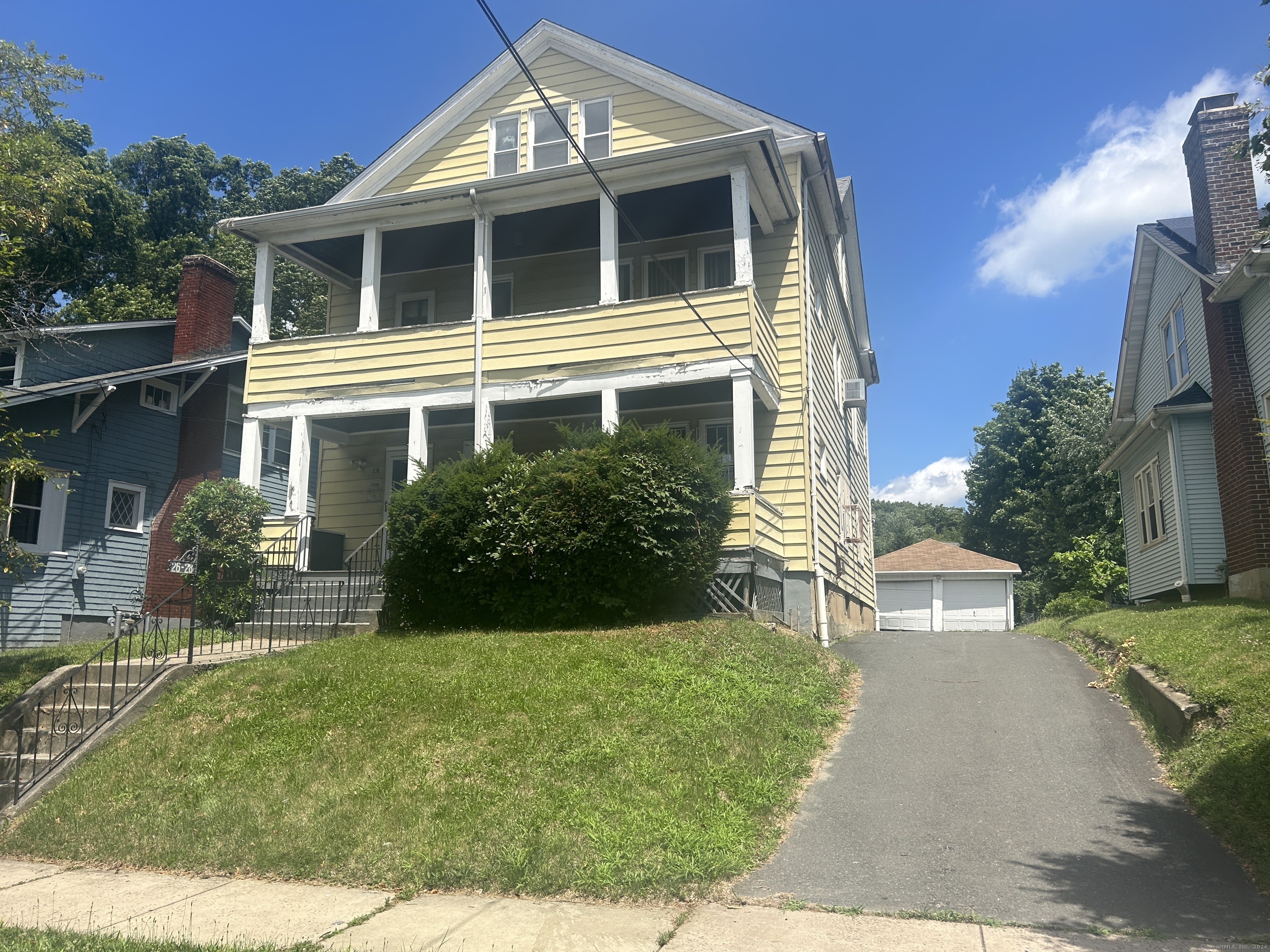 26-28 Ashford Street Hartford CT 06120