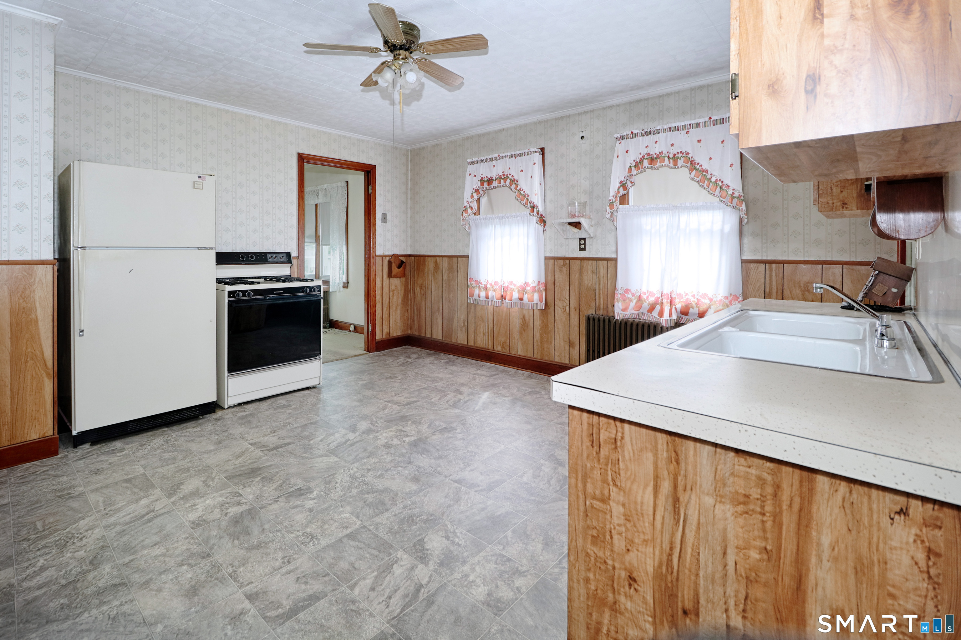 25-27 Henry Avenue Stratford CT 06614