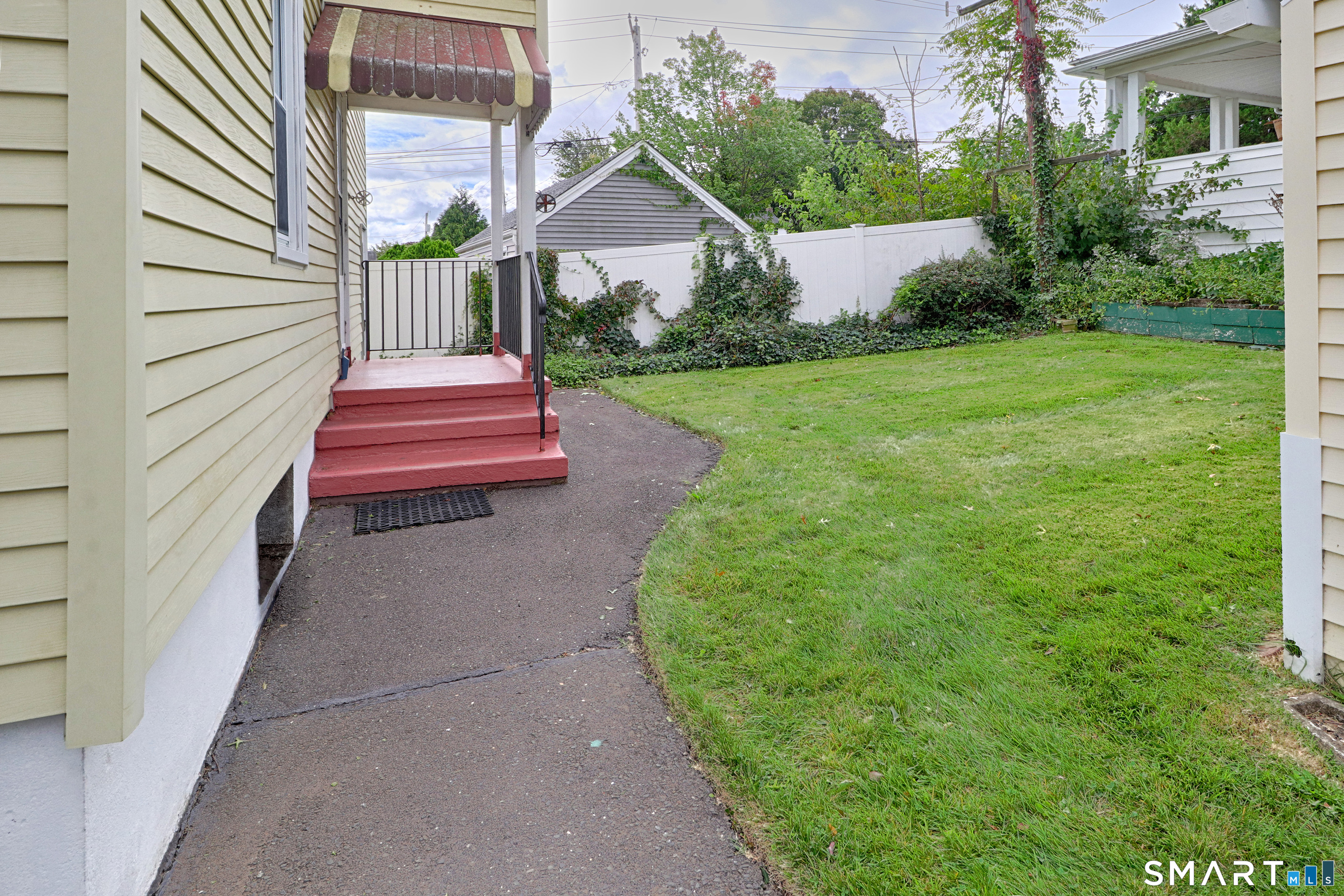 25-27 Henry Avenue Stratford CT 06614