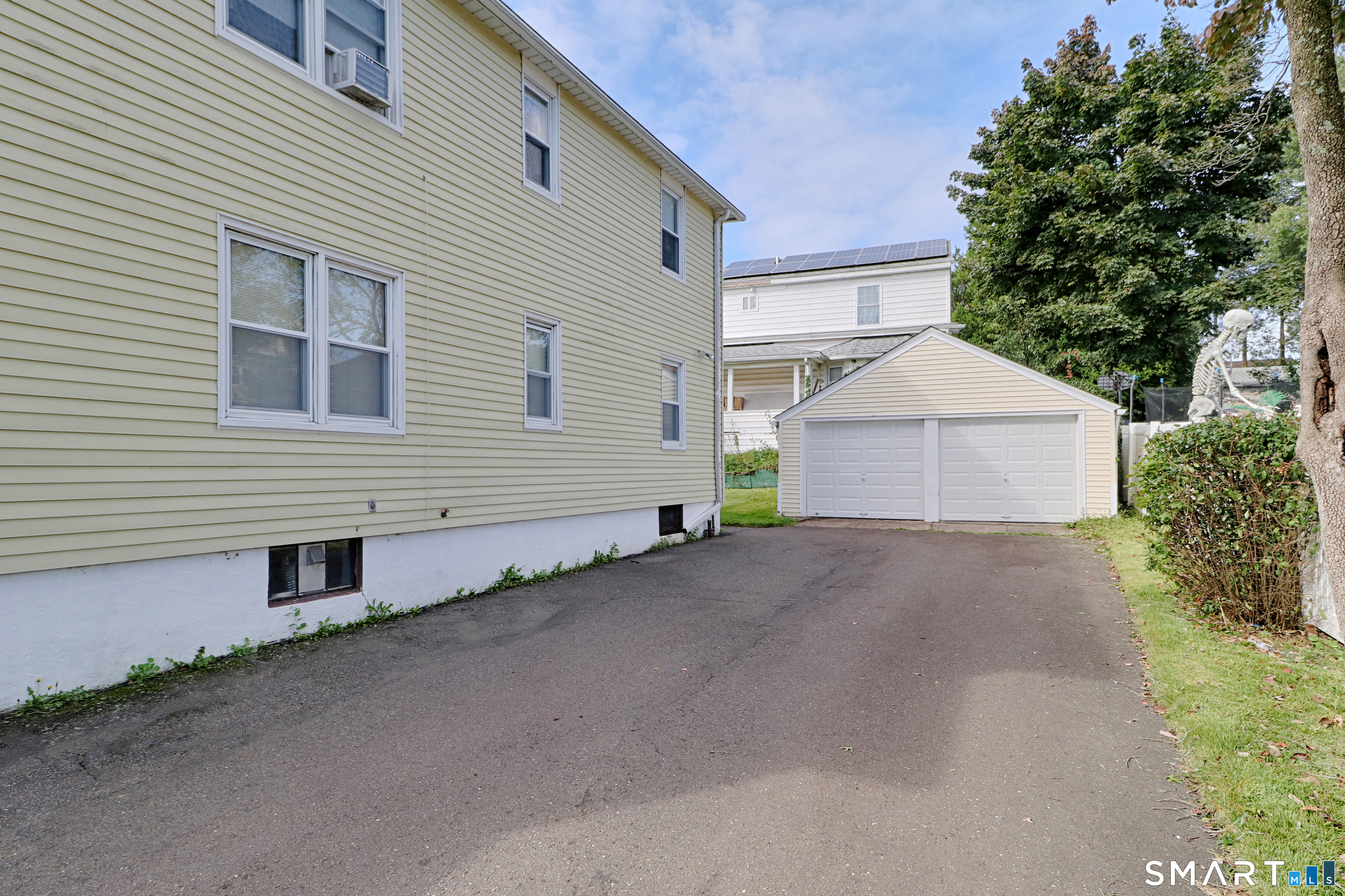 25-27 Henry Avenue Stratford CT 06614