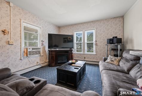 395 North Main Street Manchester CT 06042