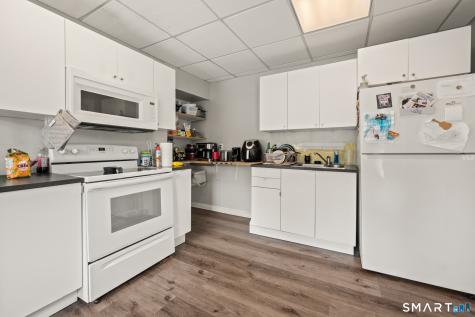 395 North Main Street Manchester CT 06042