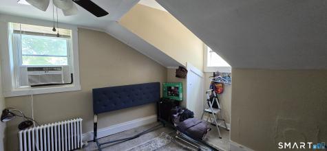 202 Broadway Norwich CT 06360