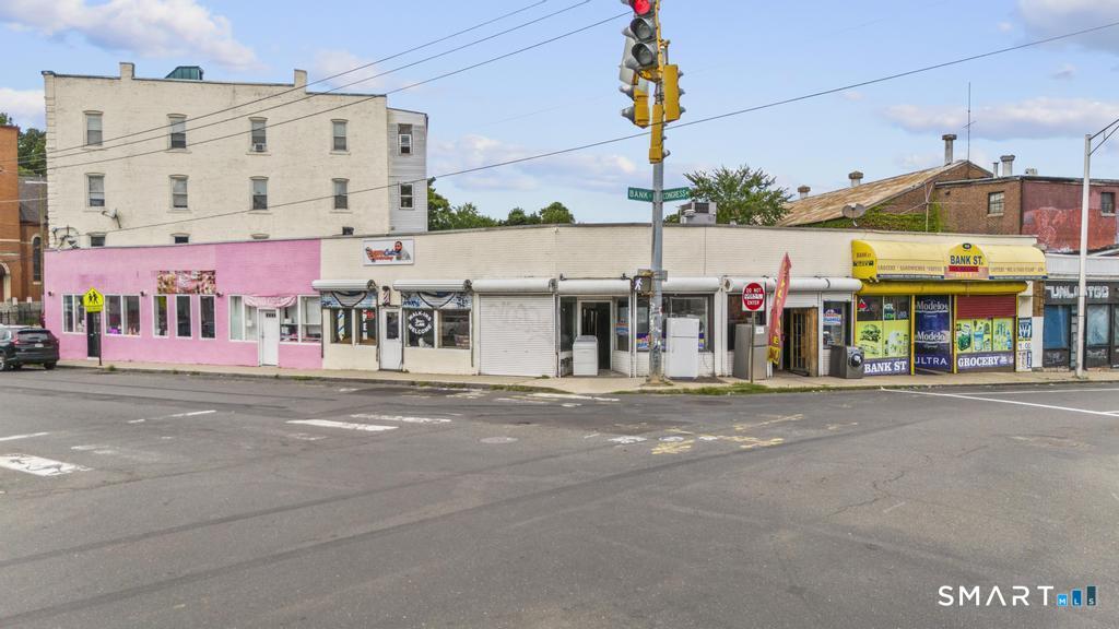 Waterbury CT, 872 Bank Street