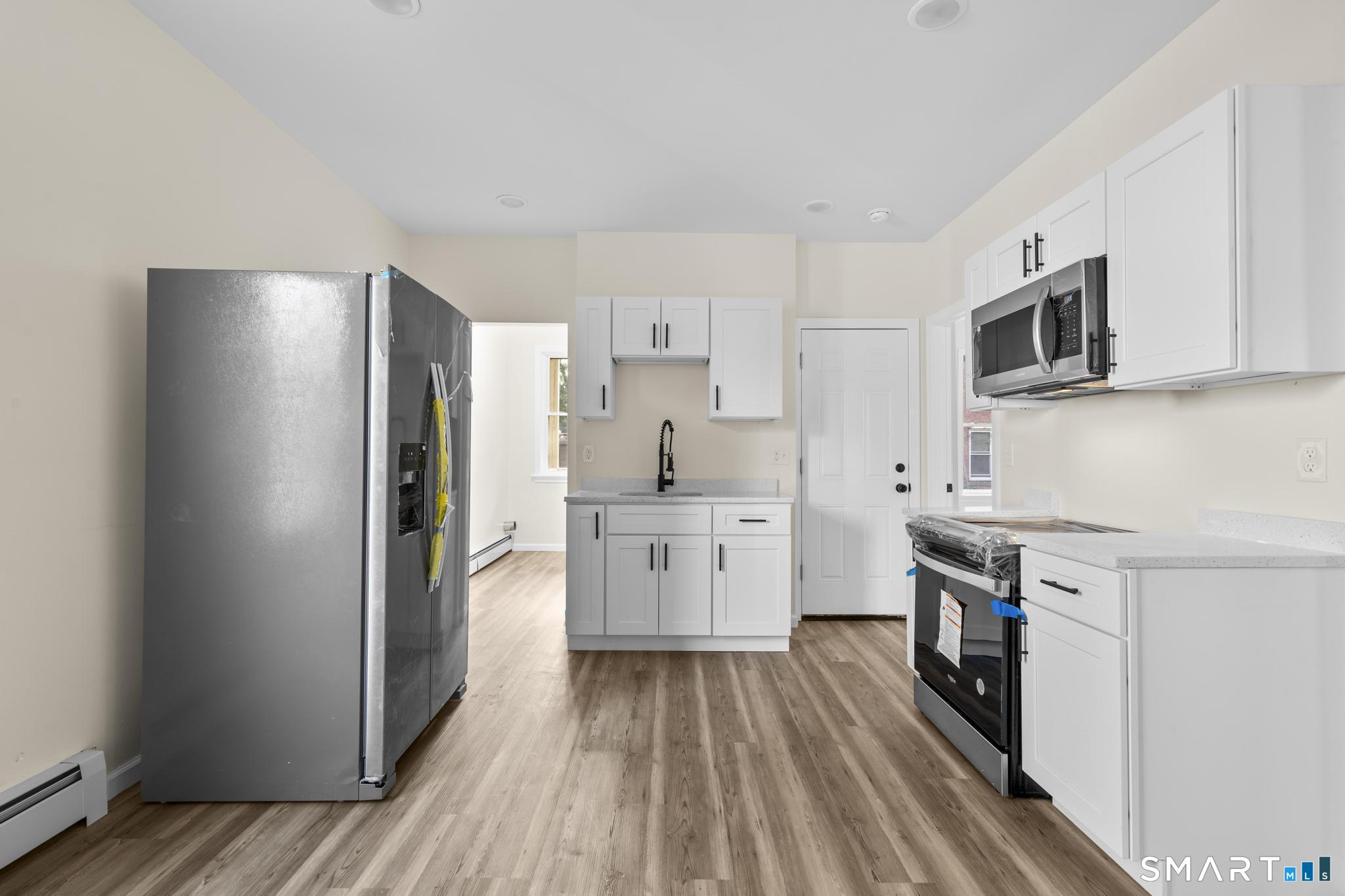 81-83 Hungerford Street Hartford CT 06106