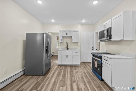 81-83 Hungerford Street Hartford CT 06106