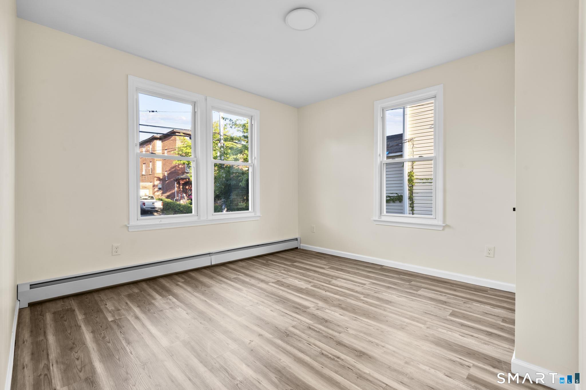 81-83 Hungerford Street Hartford CT 06106