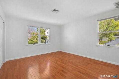 21 West Division Street Greenwich CT 06830