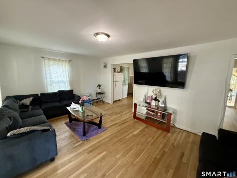 11 Windsor Place Norwalk CT 06854