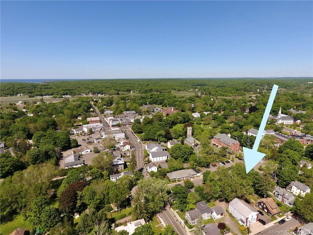 18 Graves Avenue Guilford CT 06437