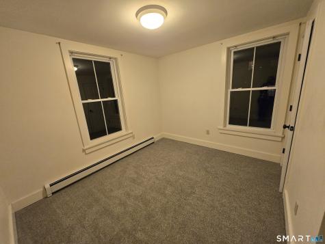 63 Belden Street New London CT 06320