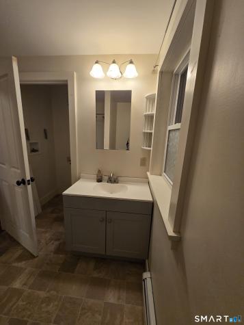 63 Belden Street New London CT 06320