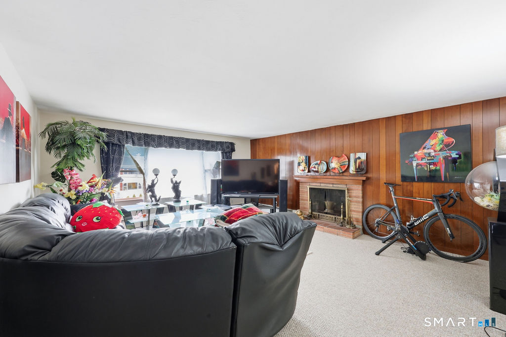 17 Charlene Drive New Britain CT 06053