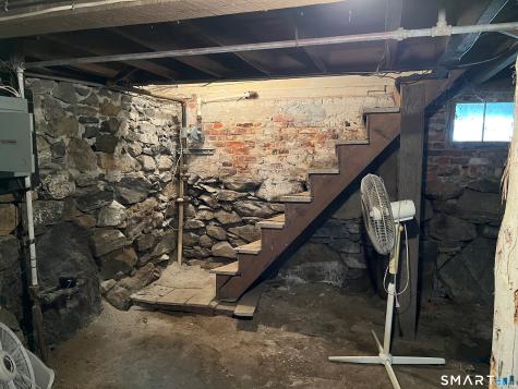 18 Addison Street Putnam CT 06260