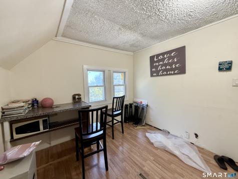 220 Maple Street New Britain CT 06051