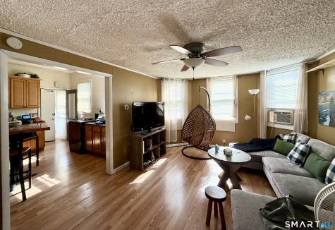 220 Maple Street New Britain CT 06051