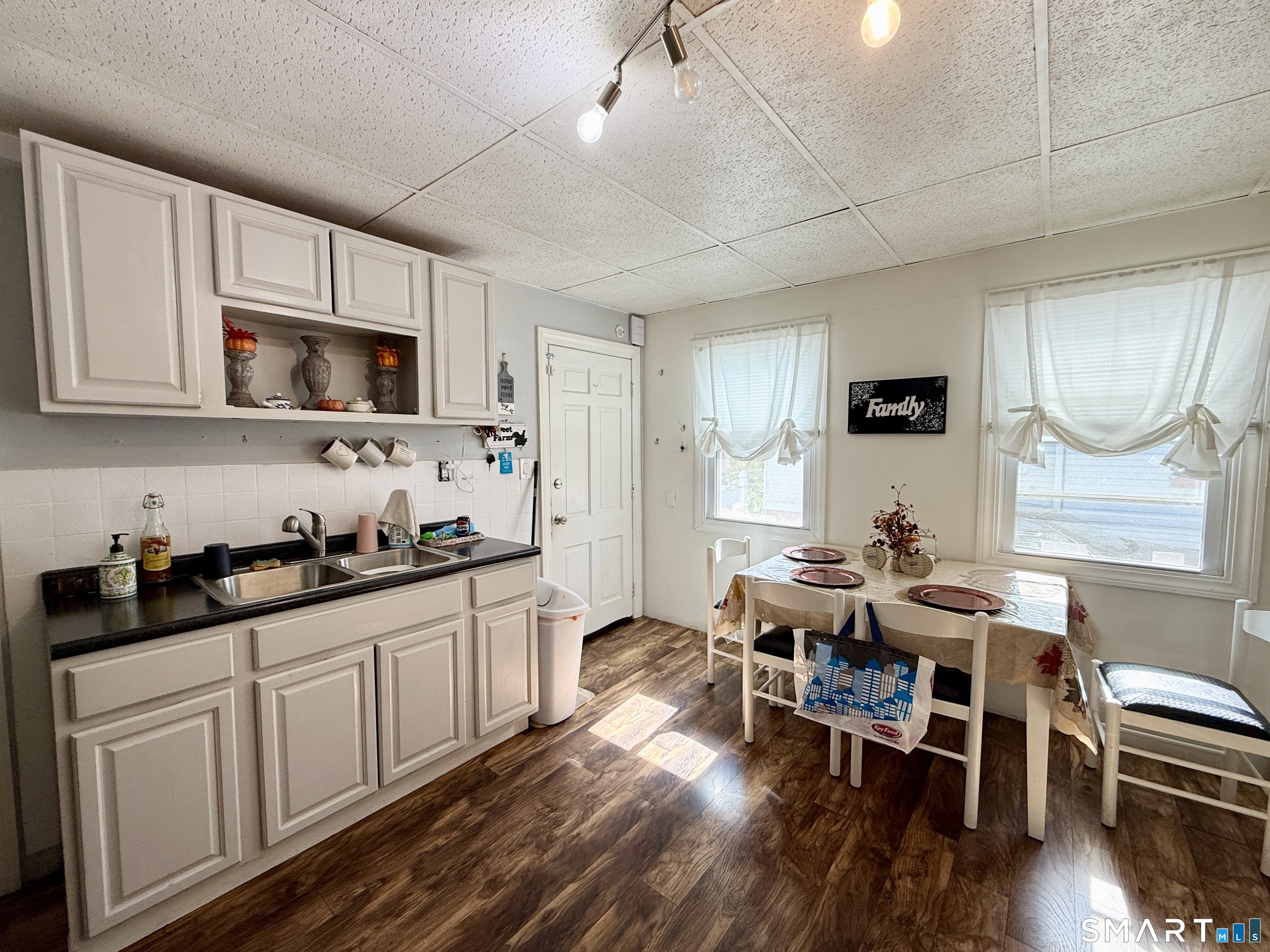 220 Maple Street New Britain CT 06051