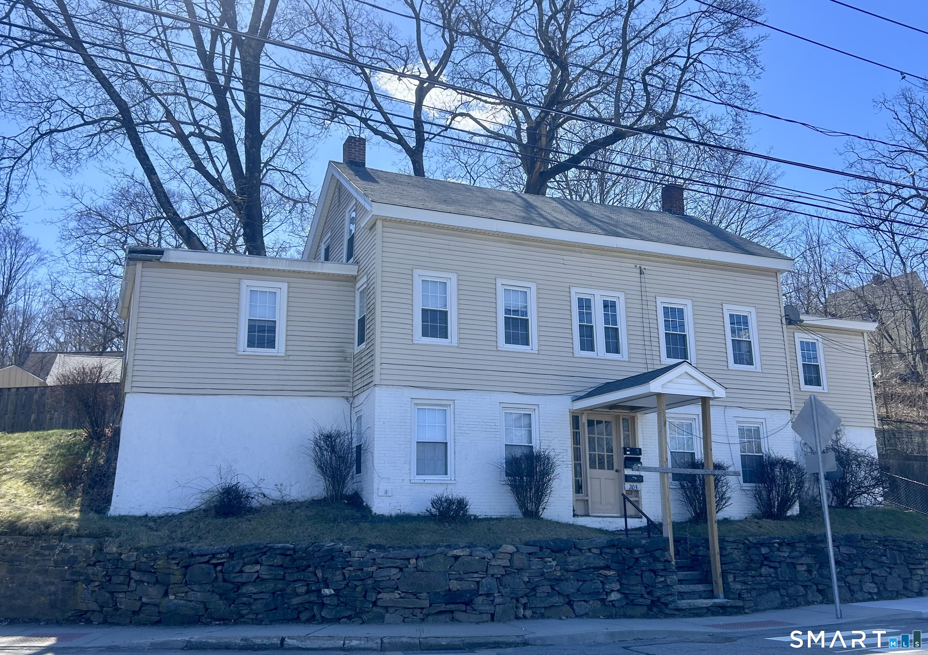 203 School Street Putnam CT 06260