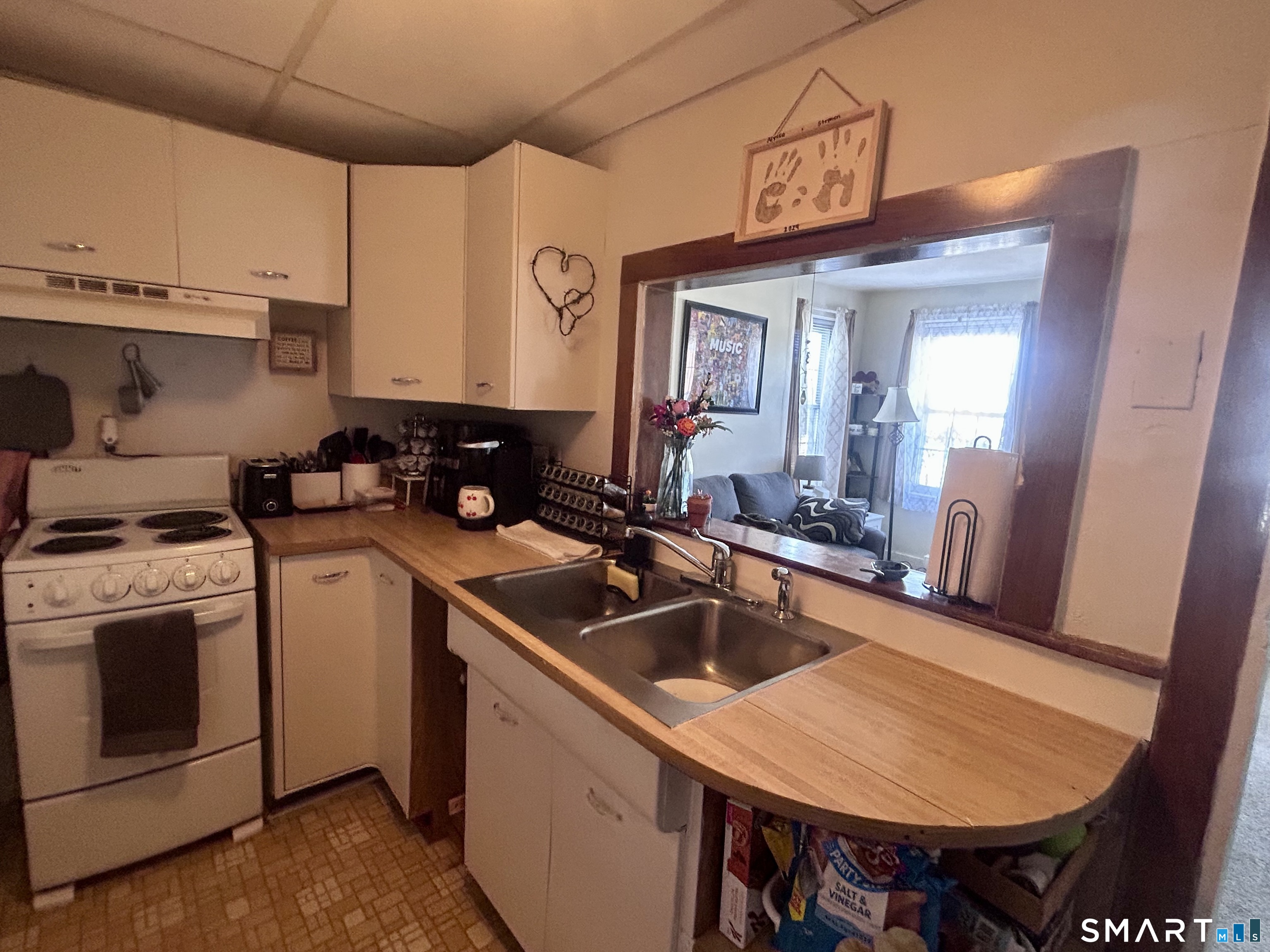 203 School Street Putnam CT 06260