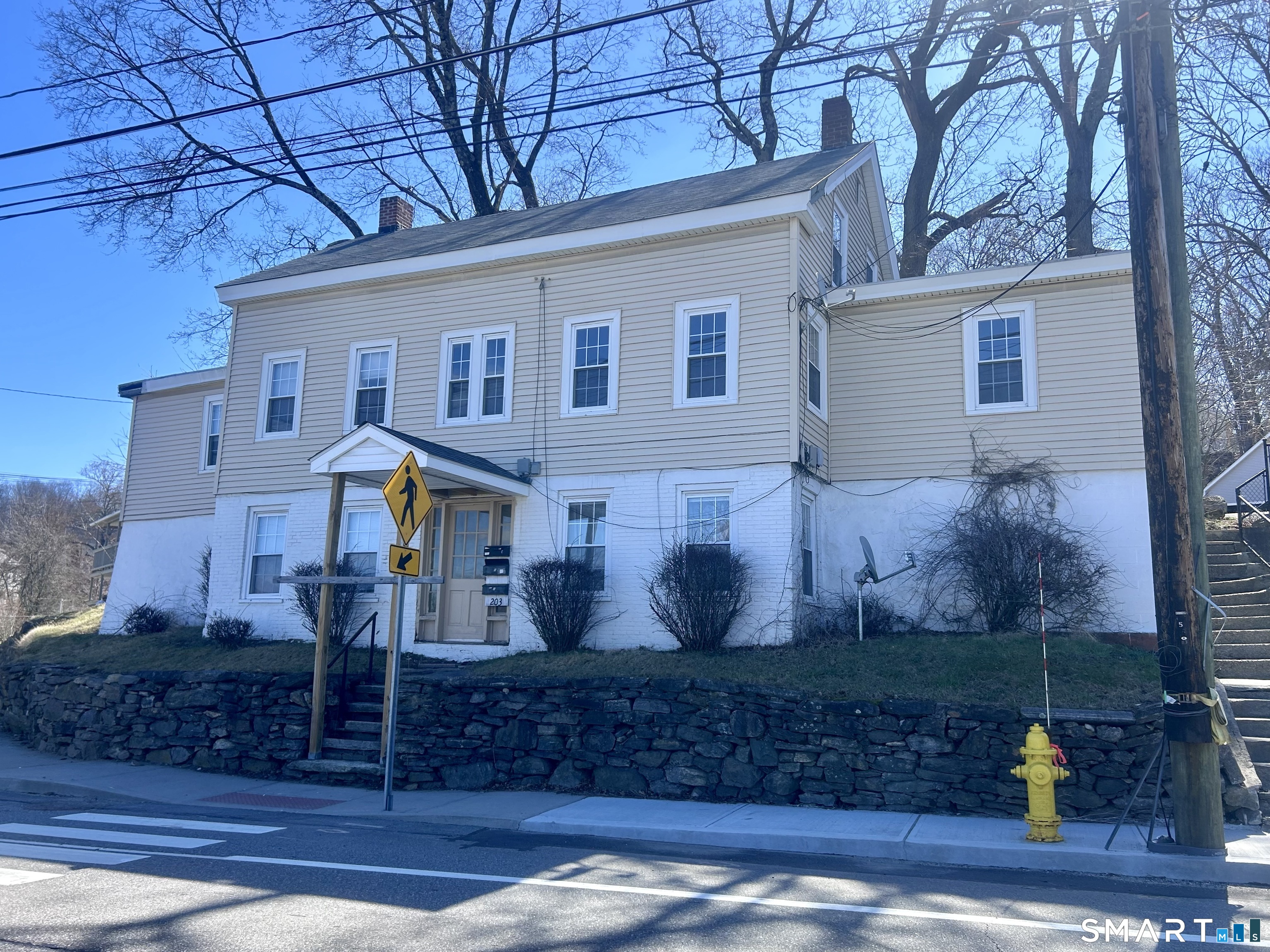 203 School Street Putnam CT 06260