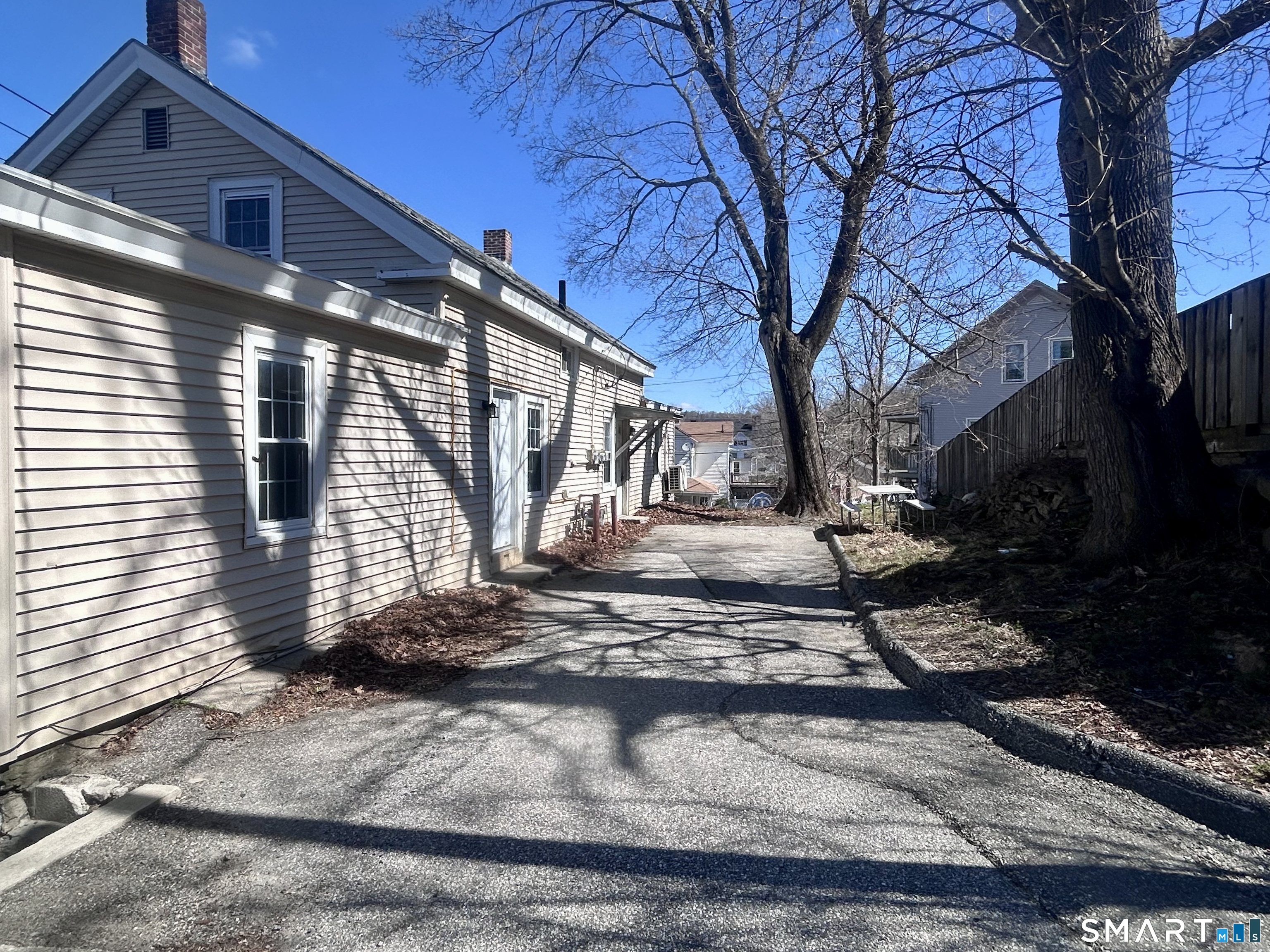 203 School Street Putnam CT 06260