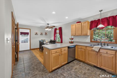 27-29 Columbus Avenue Griswold CT 06351