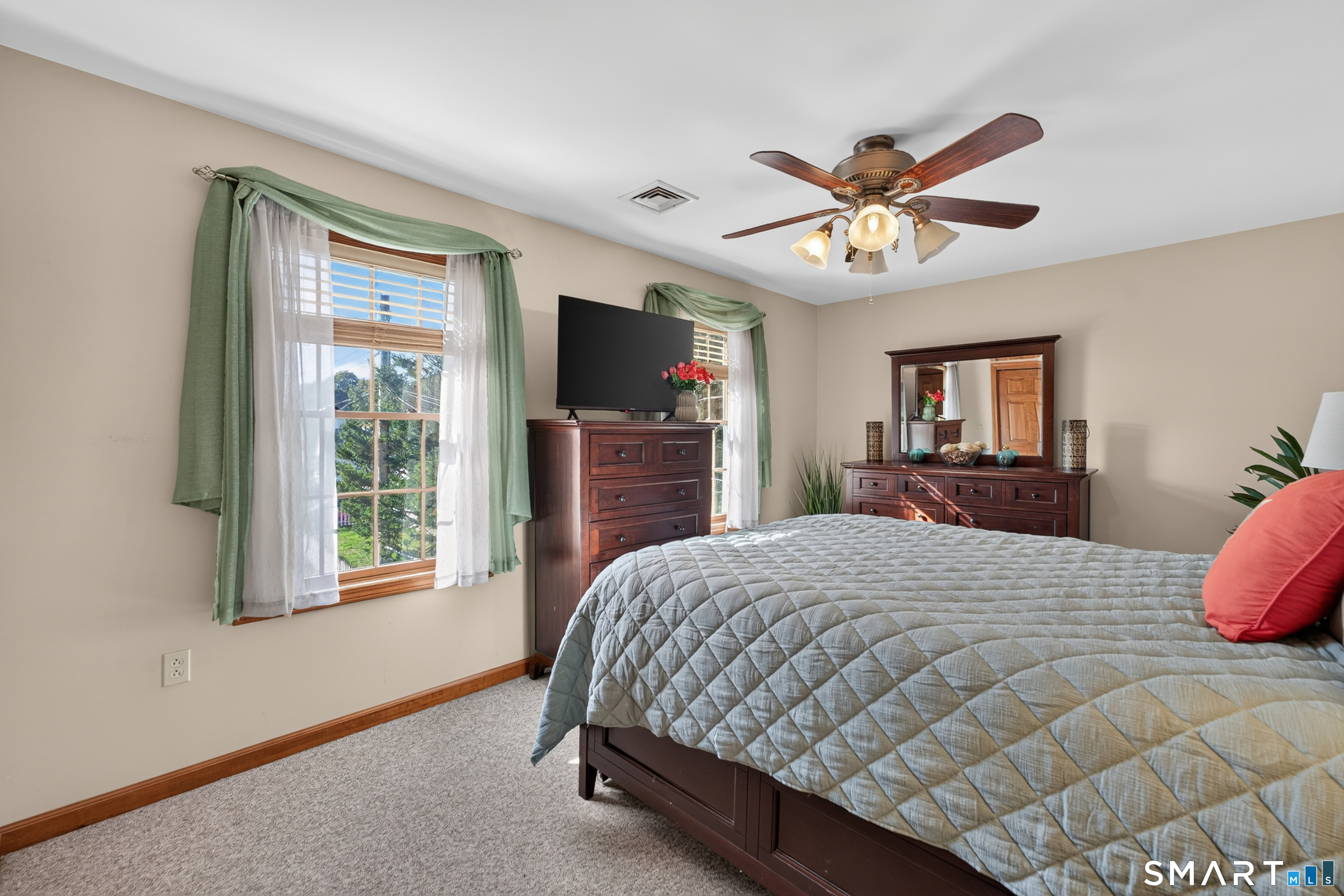 27-29 Columbus Avenue Griswold CT 06351