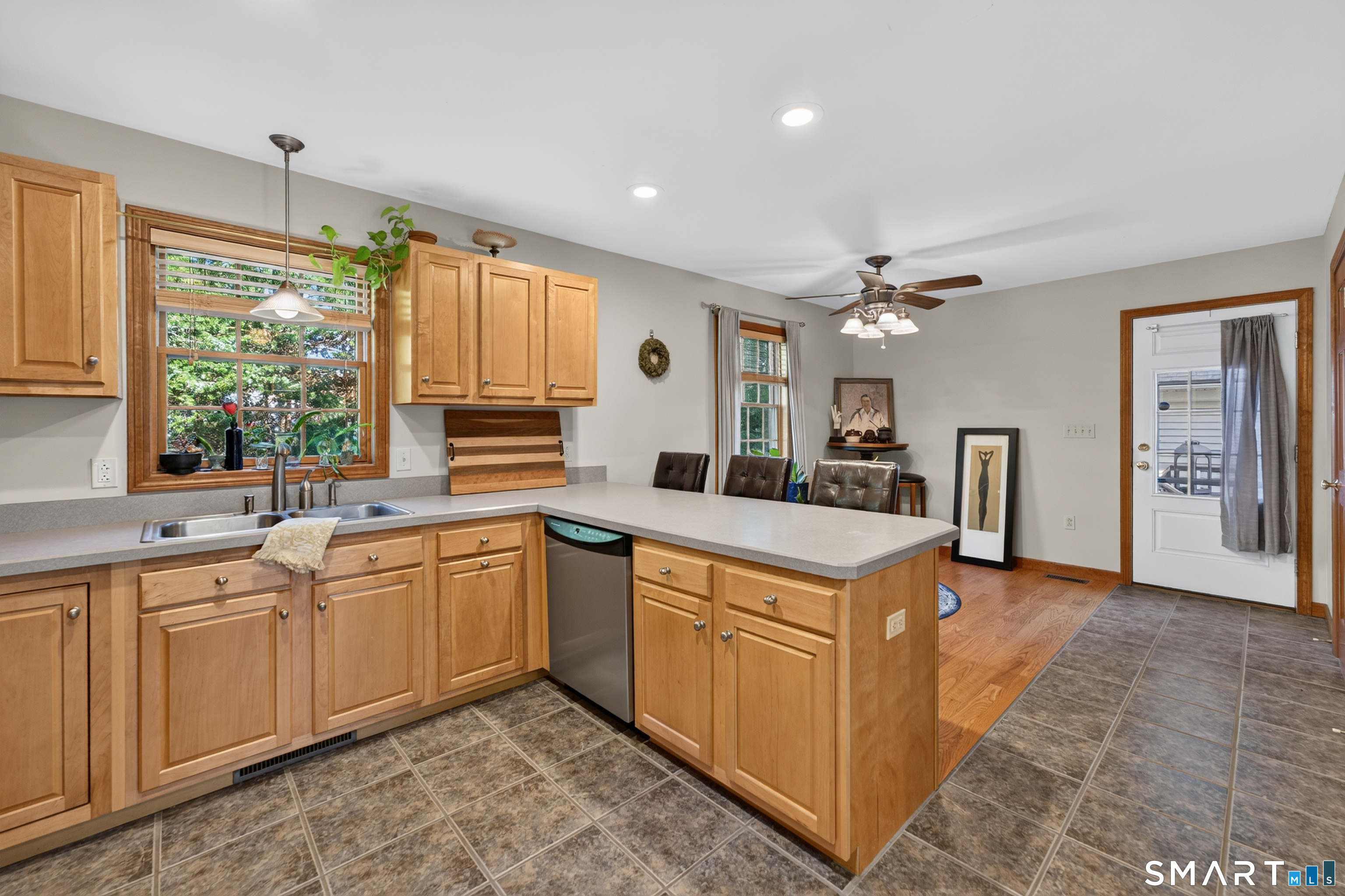27-29 Columbus Avenue Griswold CT 06351