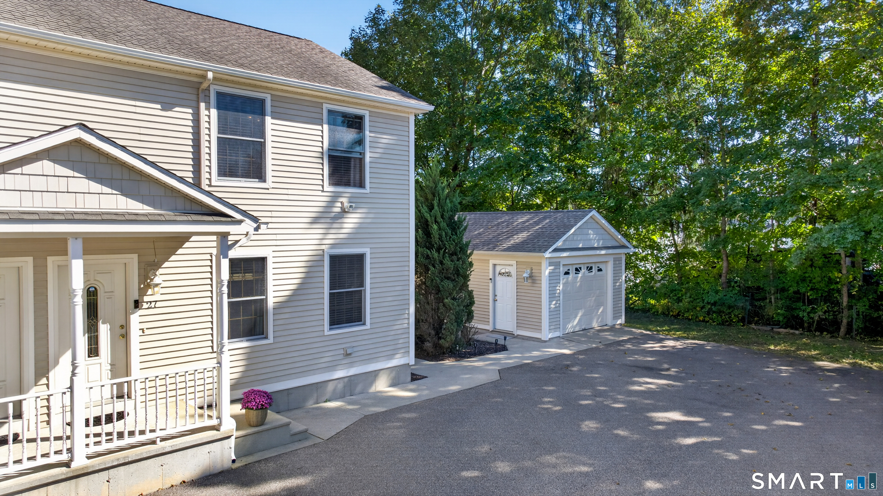 27-29 Columbus Avenue Griswold CT 06351