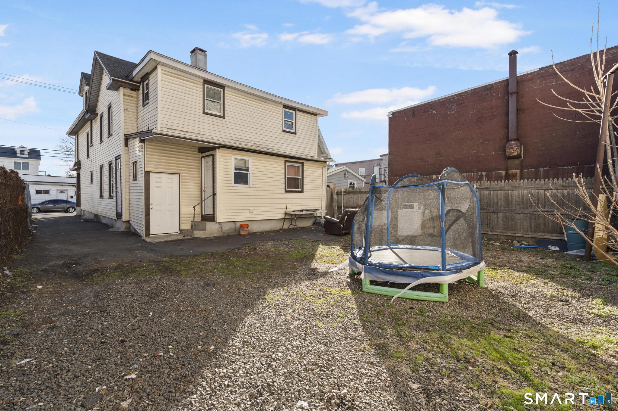 202-204 James Street Bridgeport CT 06604