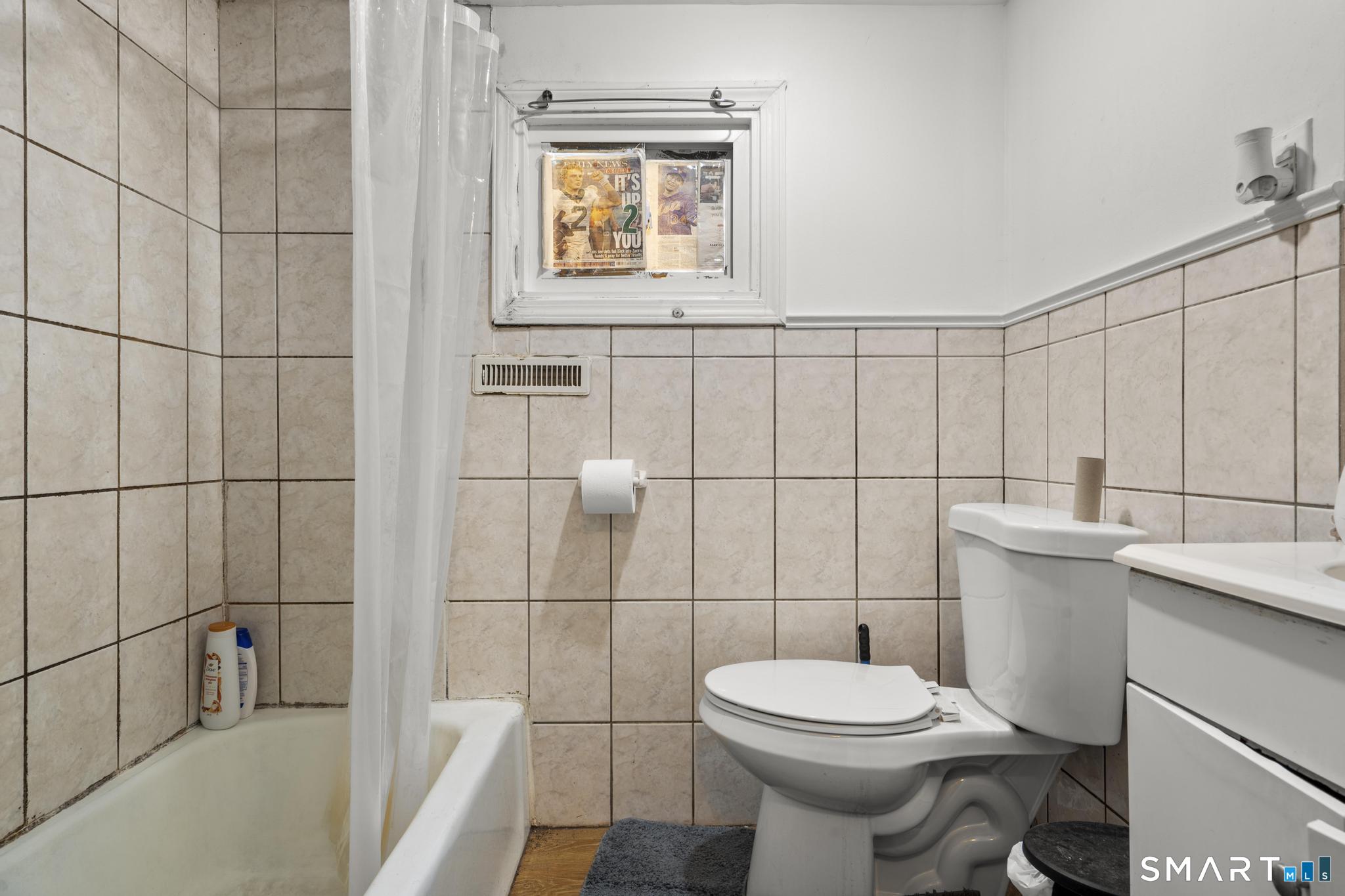 202-204 James Street Bridgeport CT 06604